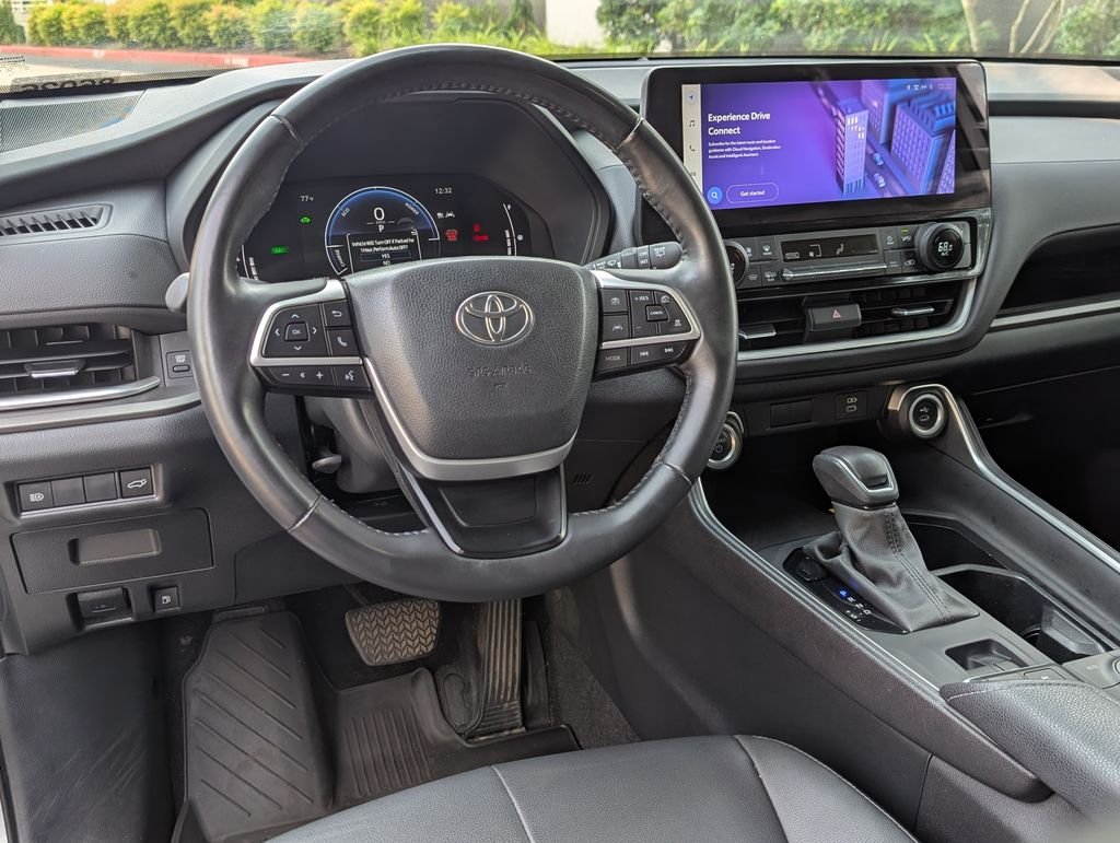 Used 2024 Silver Toyota XLE image 11