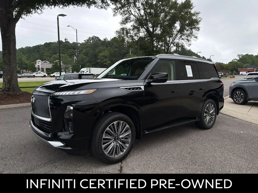 Certified Used 2026 Black Obsidian INFINITI LUXE image 5