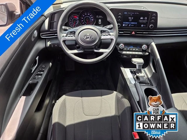 Used 2023 Silver Hyundai SEL image 12