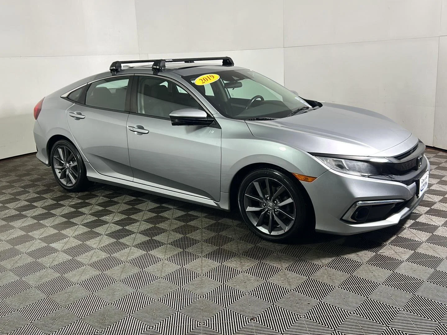 Used 2019 Lunar Silver Metallic Honda EX image 3