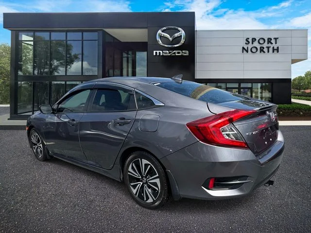 Used 2017  Honda EX-T image 5