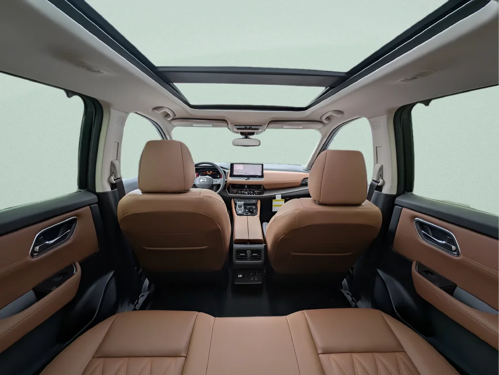 New 2026 White Nissan Platinum image 22