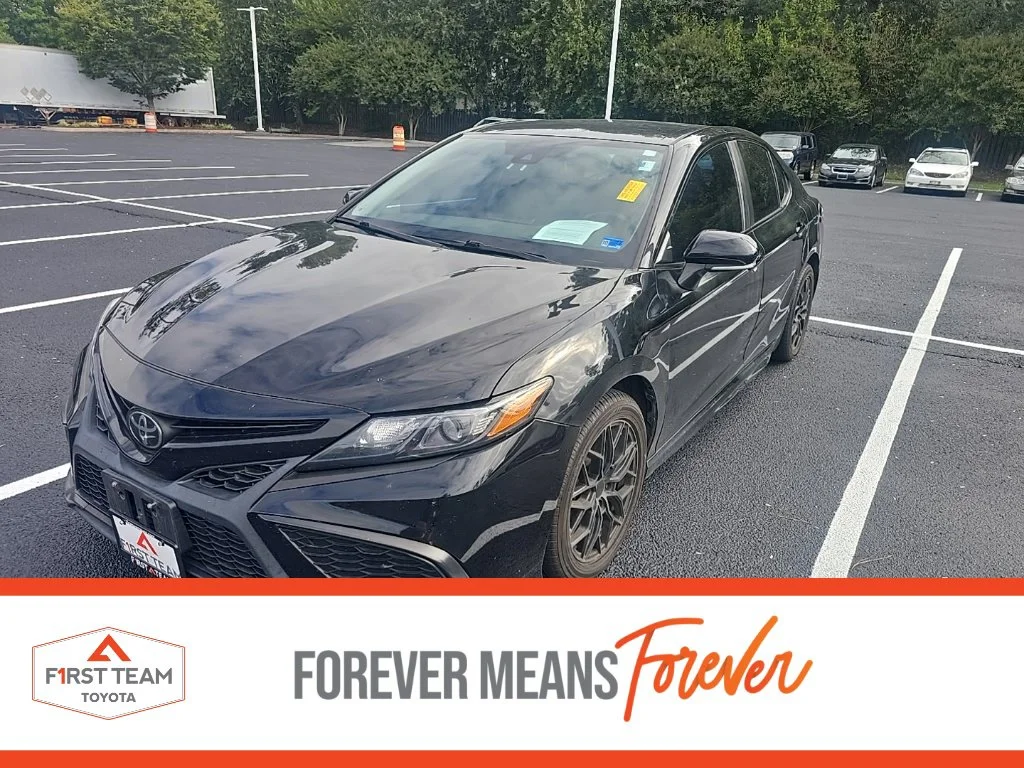 Used 2023 Black Toyota SE Nightshade image 1