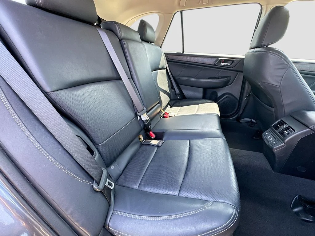 Used 2019 Gray Subaru 2.5i image 33