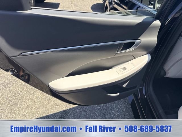 Certified Used 2024 Carbon Blue Hyundai SEL image 15