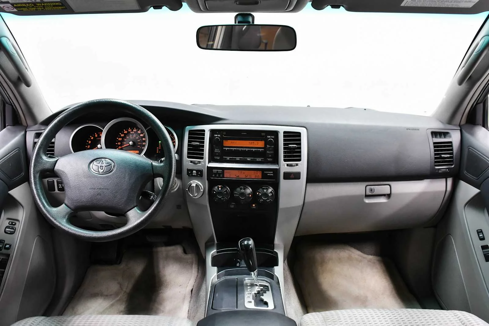 Used 2008 Titanium Metallic Toyota SR5 image 17