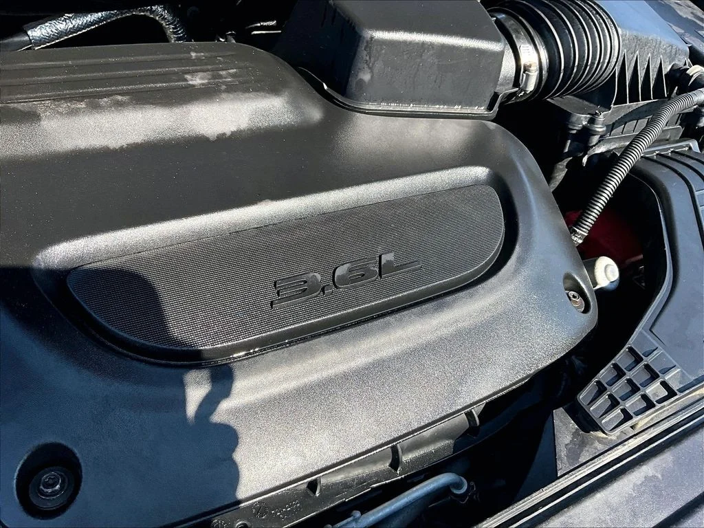 Used 2024 Black Chrysler Touring L image 36