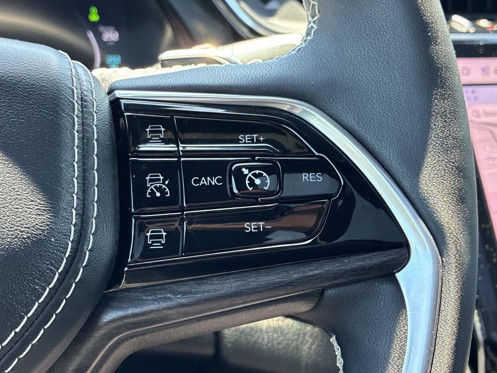 Used 2023 White Jeep Overland 4xe image 29
