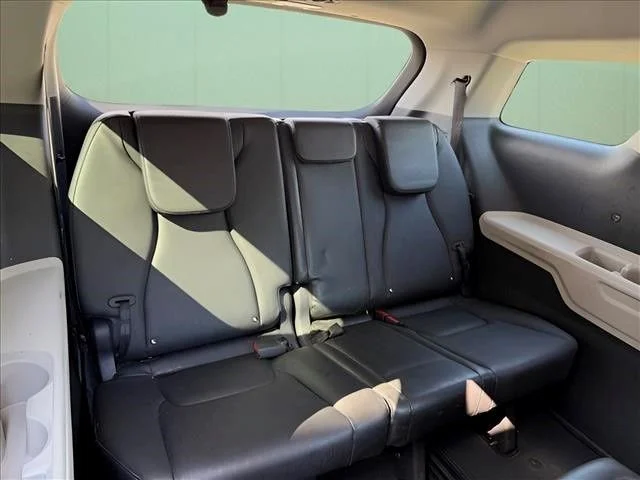 Used 2022 Gray Kia LXS image 39