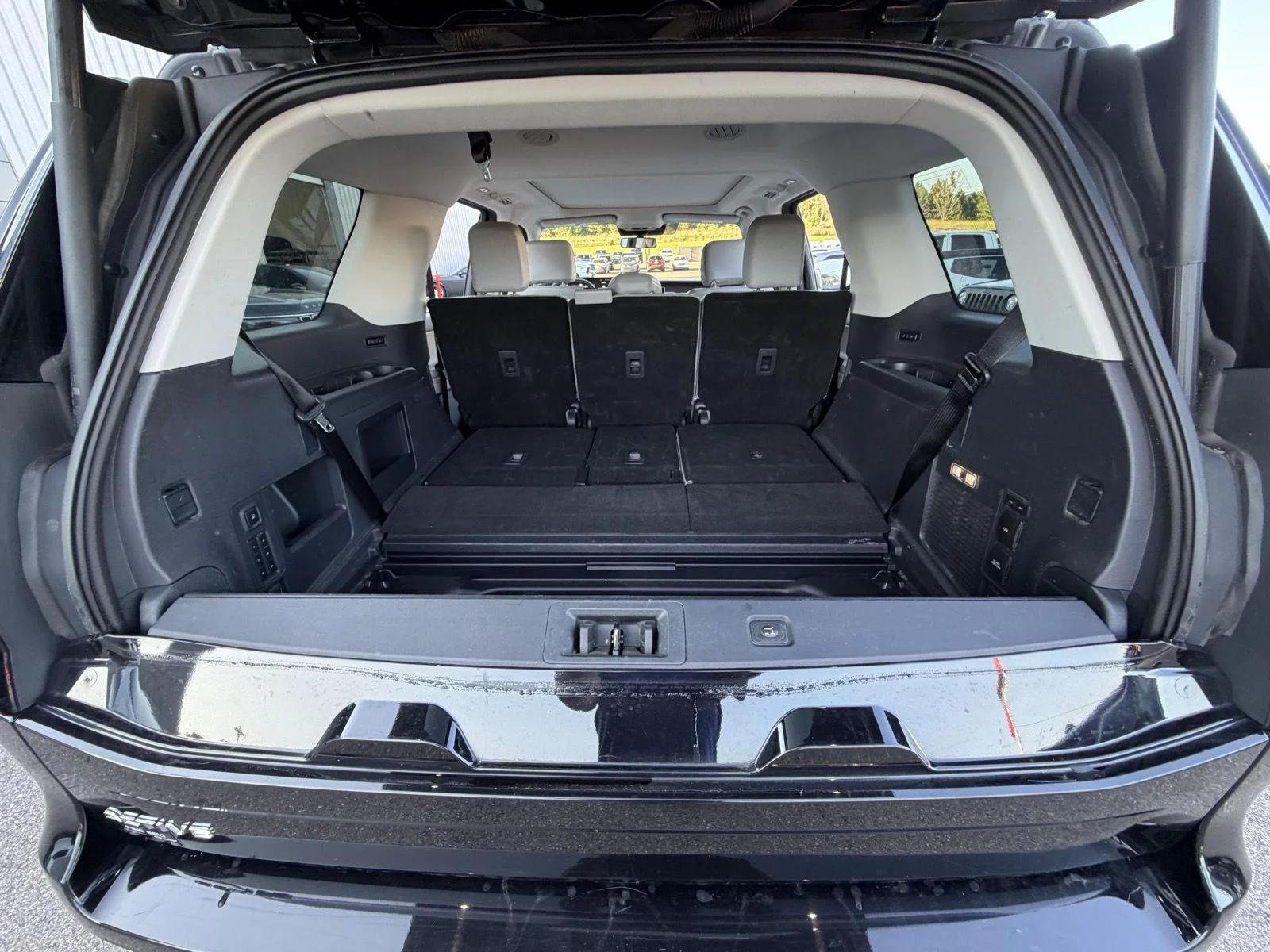 Used 2025 Agate Black Ford Active image 21