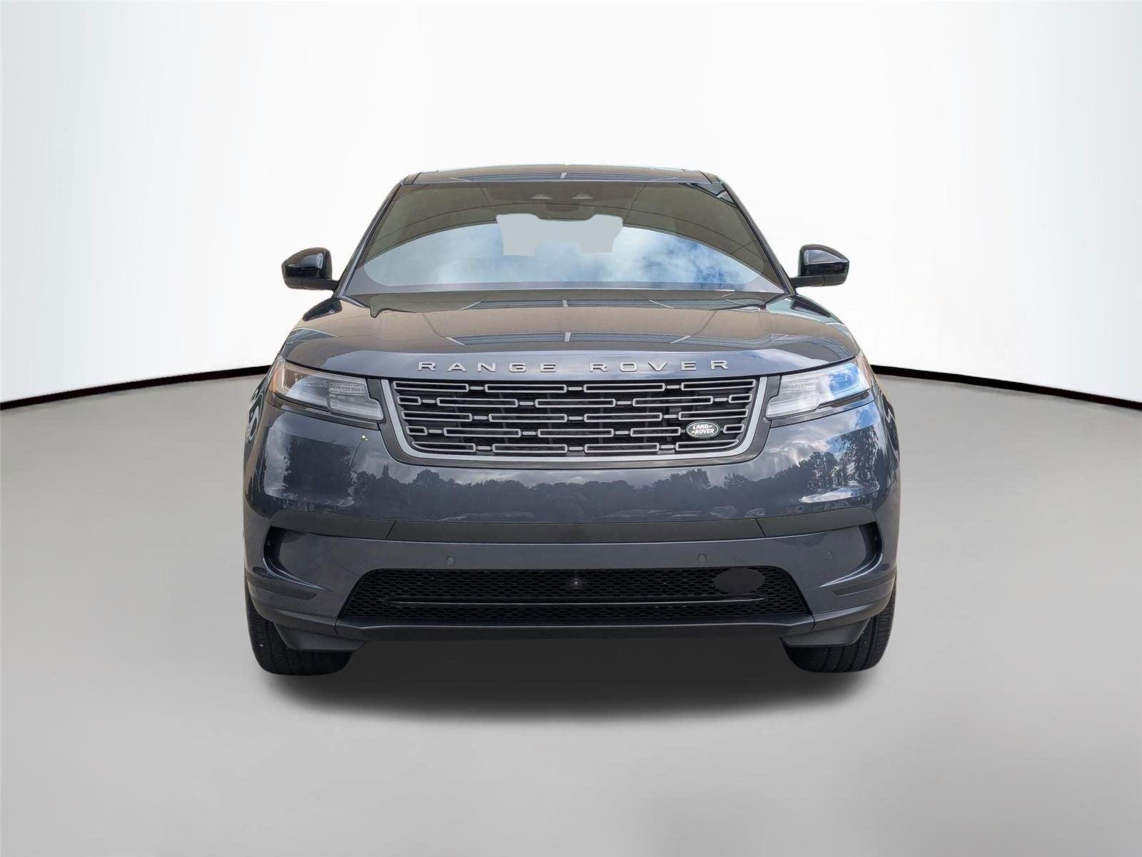 Used 2026  Land Rover S image 2