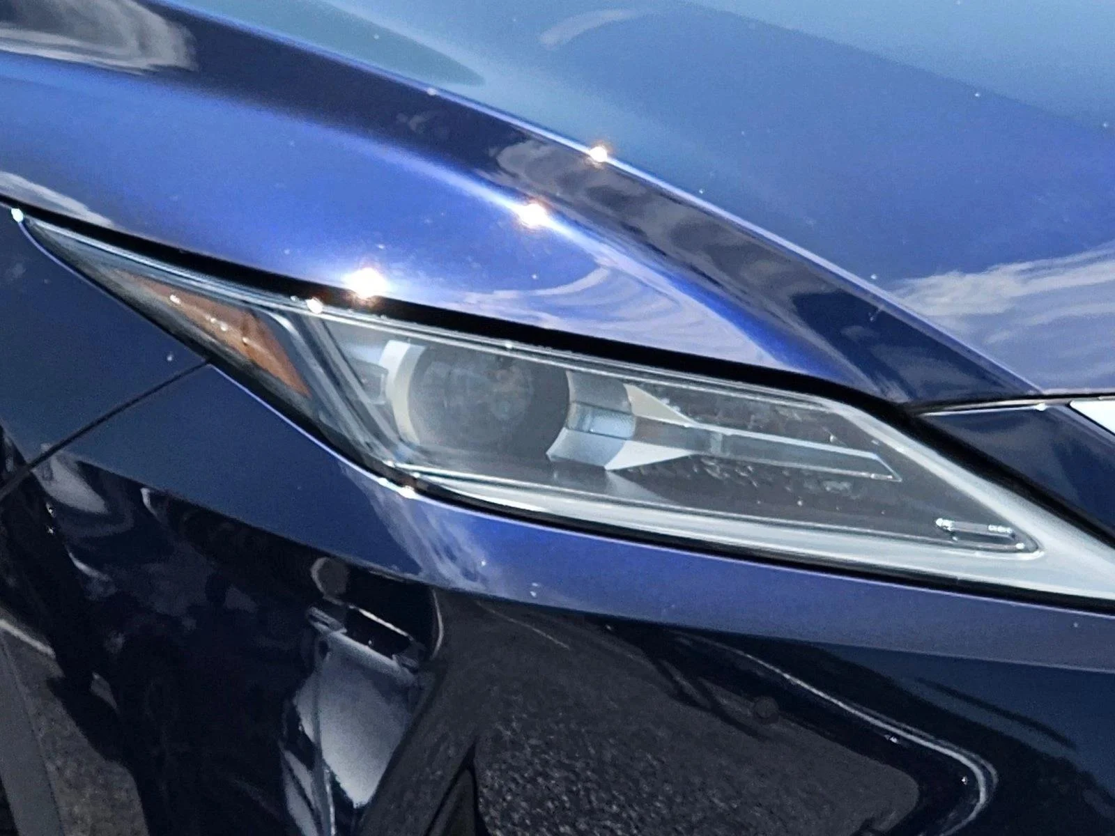 Used 2022 Nightfall Mica Lexus RX 450h image 5