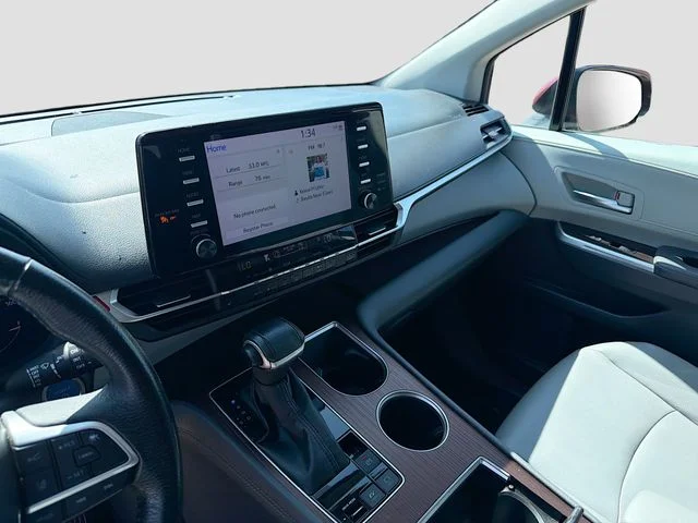 Used 2022 Red Toyota XLE image 9