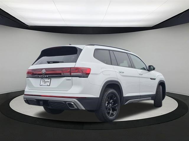 New 2026 Opal White Pearl Volkswagen 2.0T Peak Edition image 7