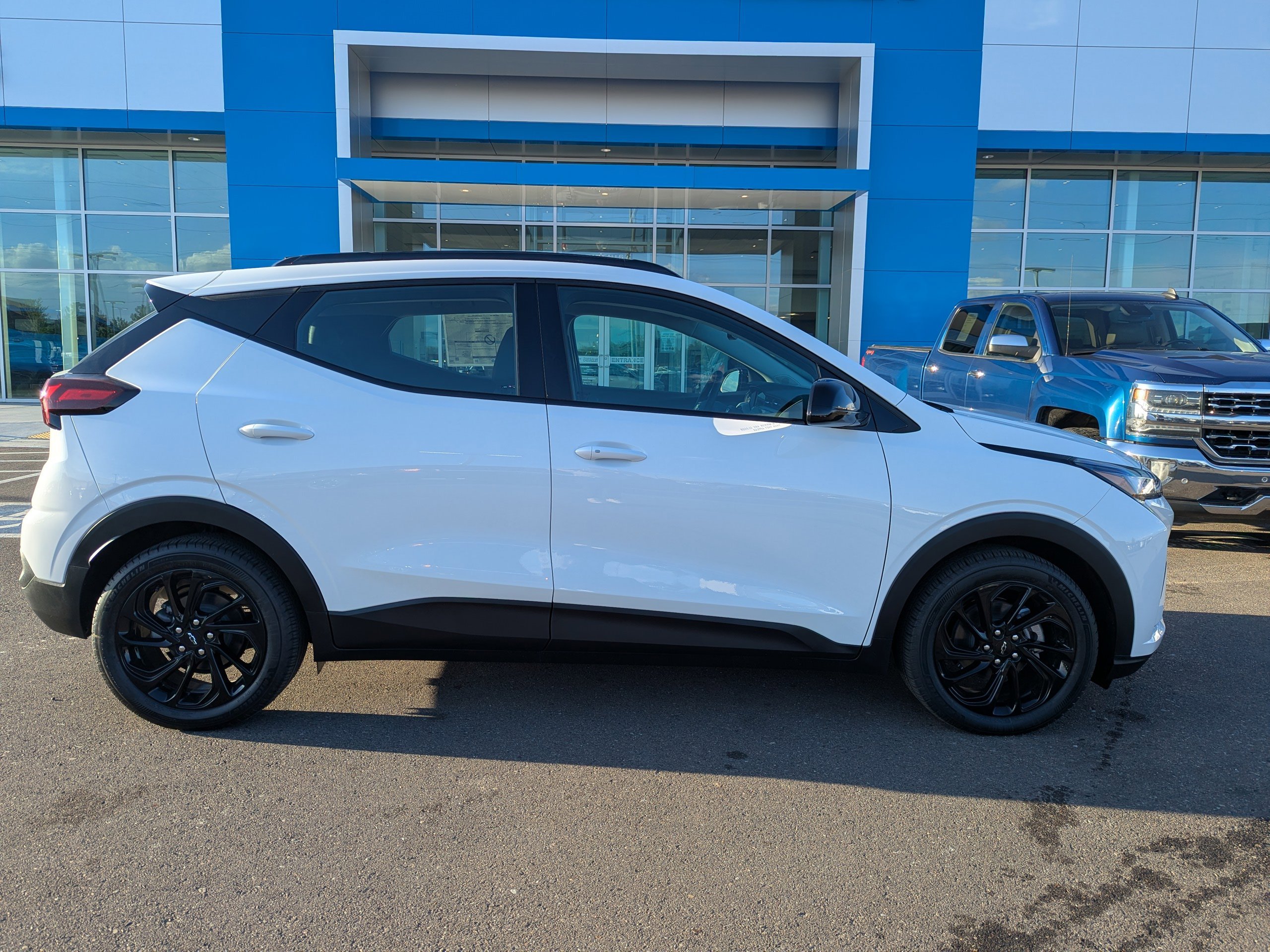 2027 Chevrolet Bolt RS - Photo 28