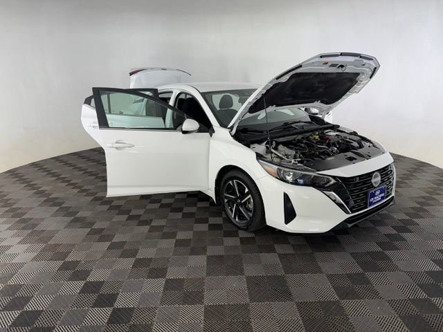 Used 2024 White Nissan SV image 14