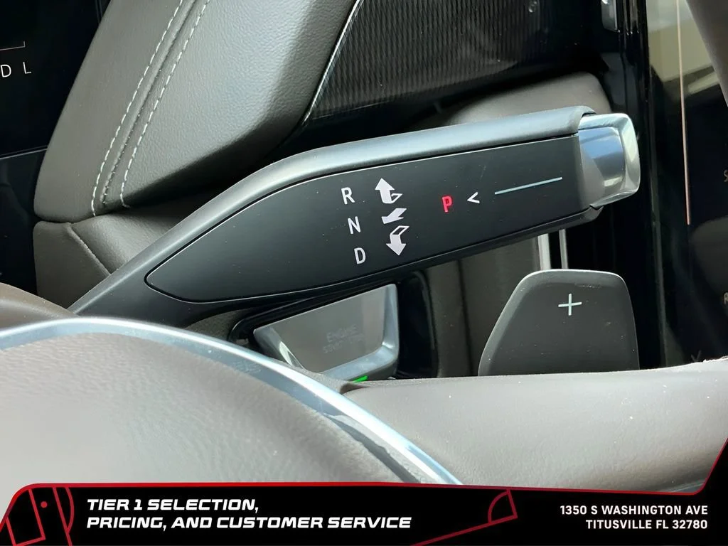 New 2026 Sterling Metallic GMC Elevation image 40