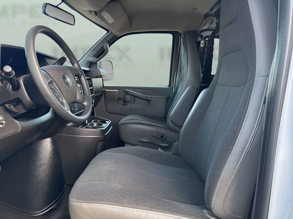 Used 2023 Summit White Chevrolet WT image 10