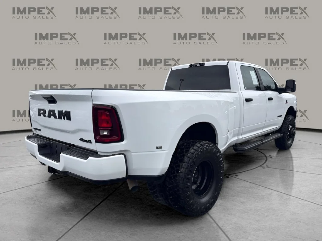 Used 2026 White Ram Big Horn image 5