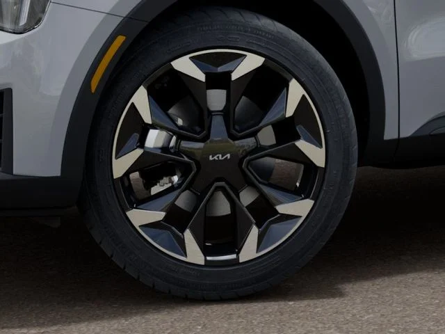 New 2026 Wolf Gray Kia EX image 9