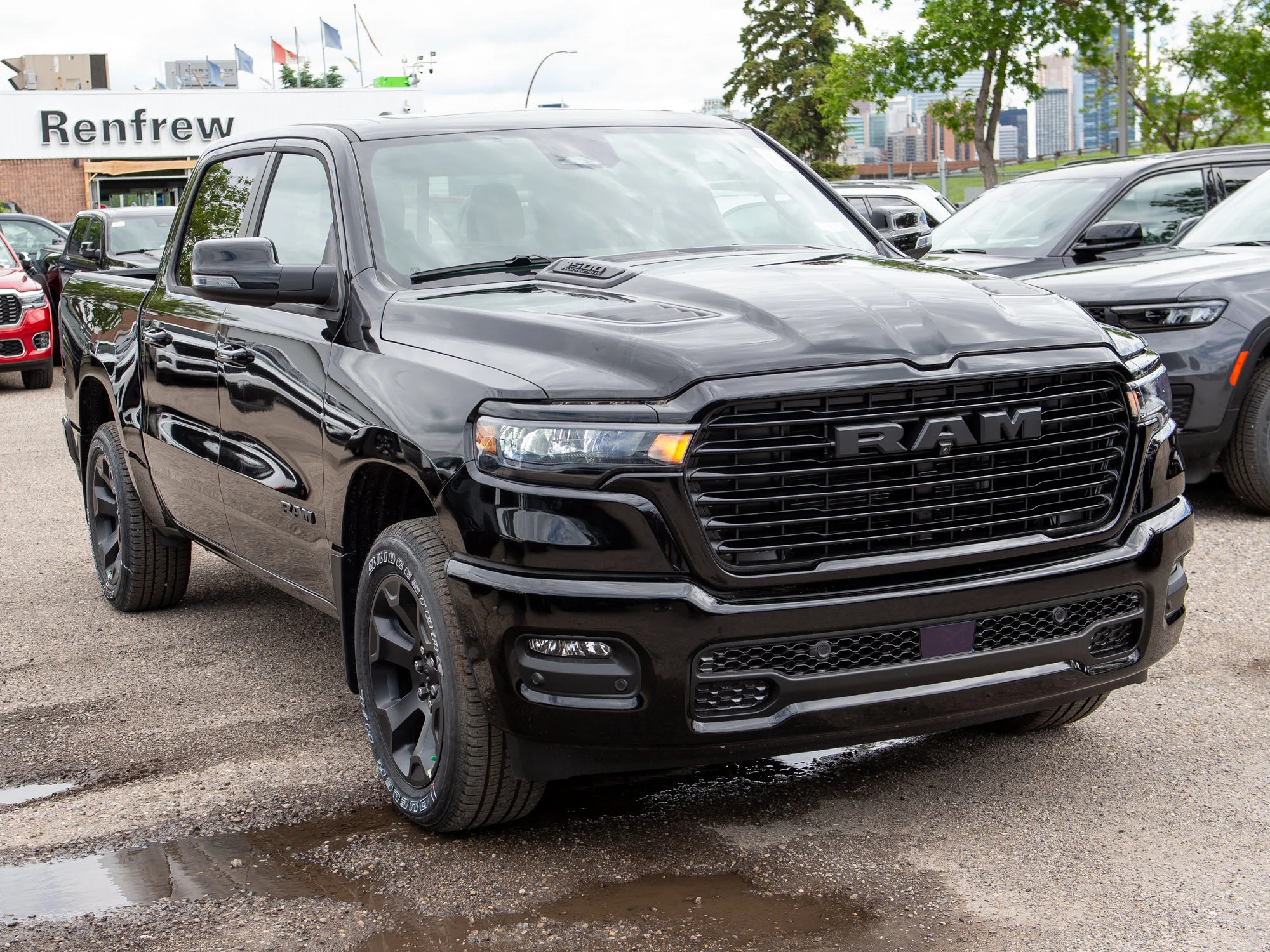New 2026 Black RAM Sport* image 7