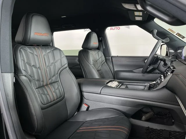 2026 Nissan Armada PRO-4X - Photo 25