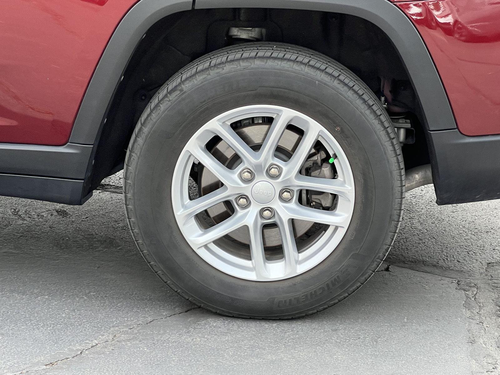 2024 Jeep Grand Cherokee L Laredo - Photo 14