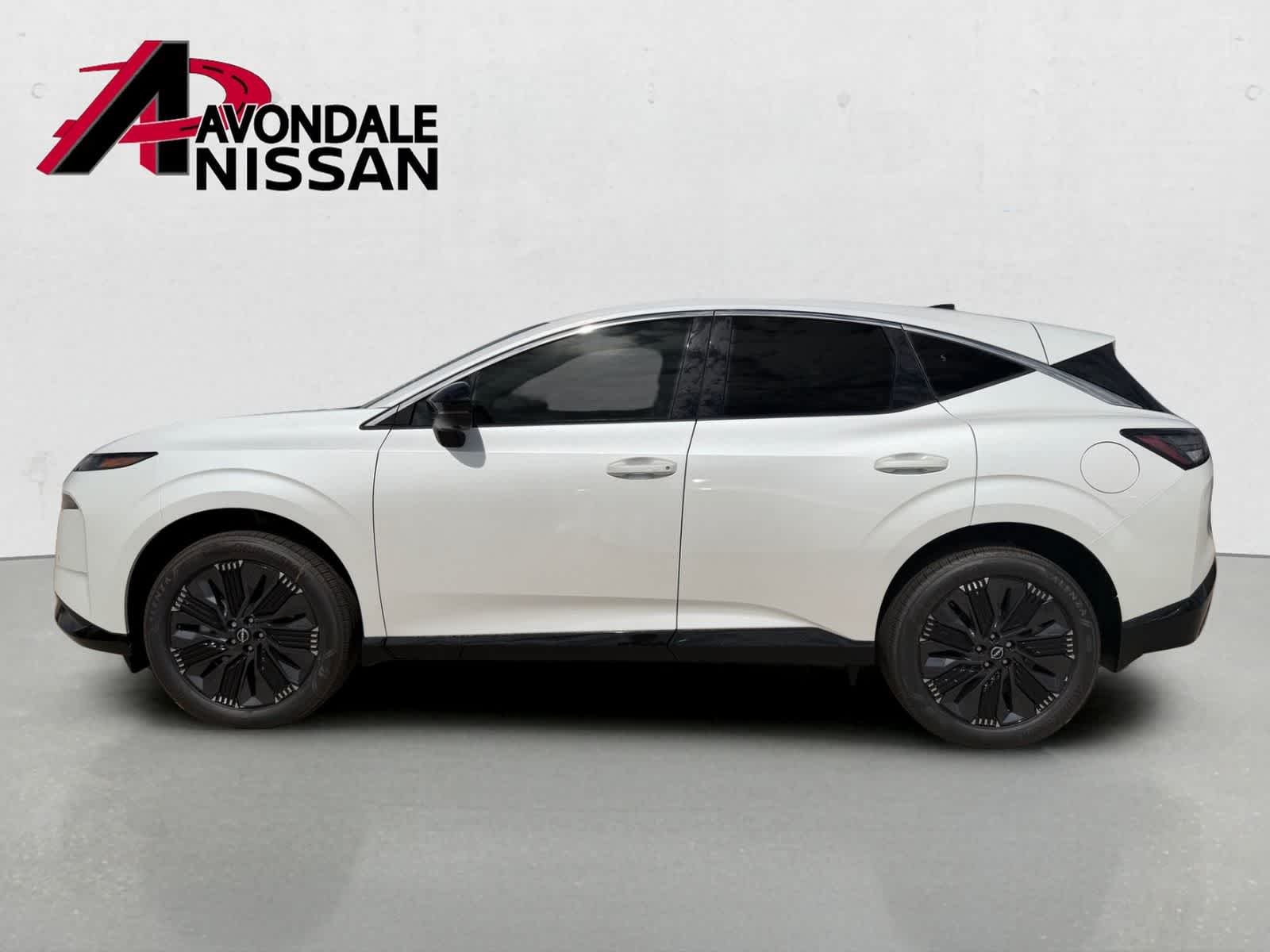 New 2026 Everest White Pearl TriCoat Nissan Platinum image 3