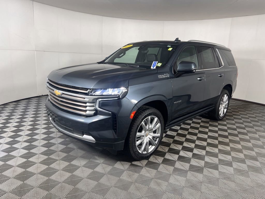 Used 2021 Shadow Gray Metallic Chevrolet High Country image 13