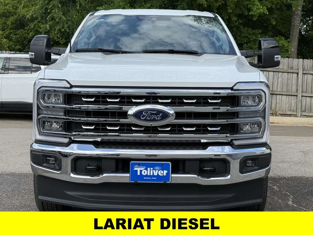 New 2026 Oxford White Ford F-250® Lariat® image 3