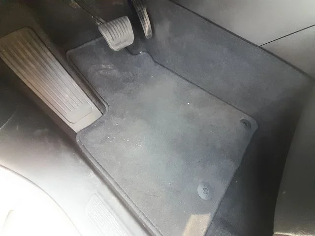 Used 2021 White Jeep Limited image 39