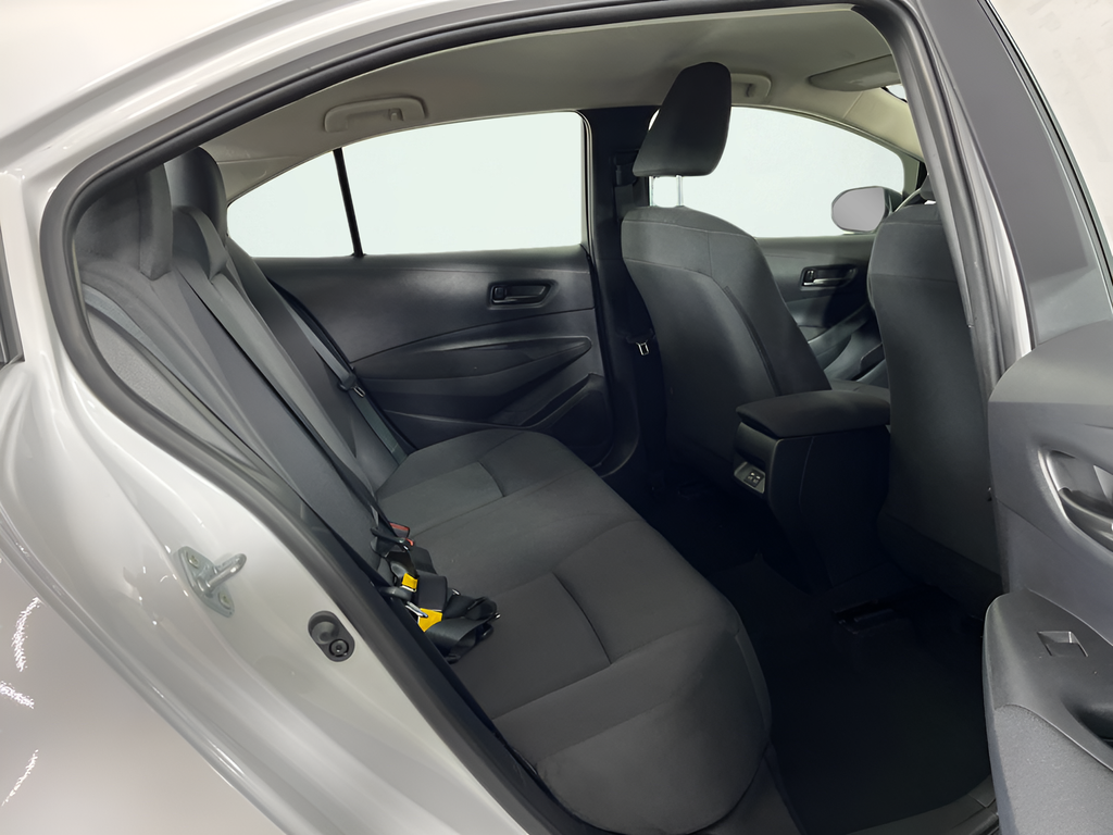 Used 2025 Ice Toyota LE image 14