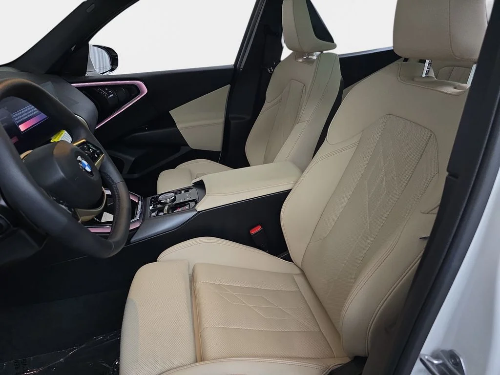 Used 2025 Mineral White Metallic BMW 30 xDrive image 18