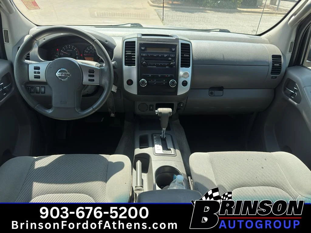 Used 2012 Brilliant Silver Nissan SV image 10
