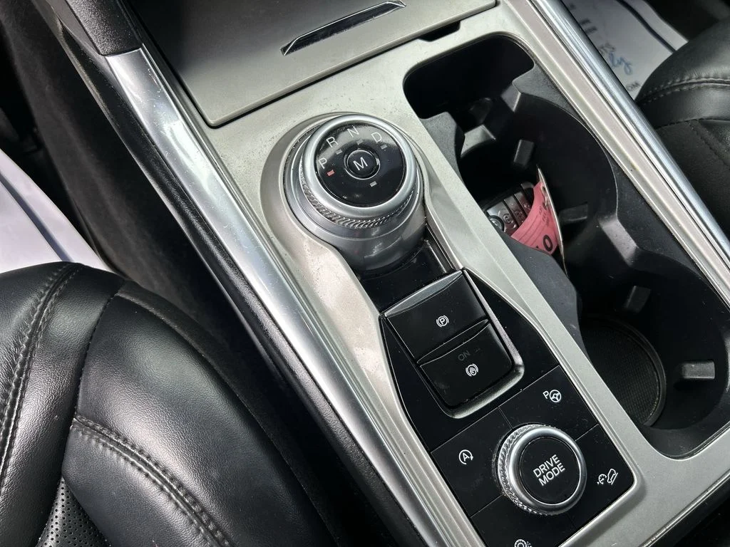 Used 2021 Silver Ford Platinum image 26