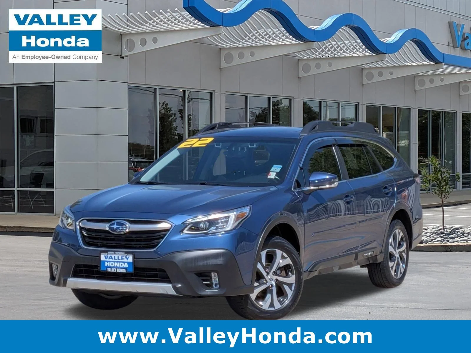 2022 Subaru Outback Limited's photo