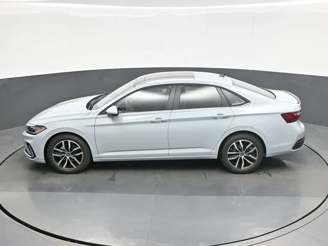 New 2026 Gray Volkswagen 1.5T SE image 12