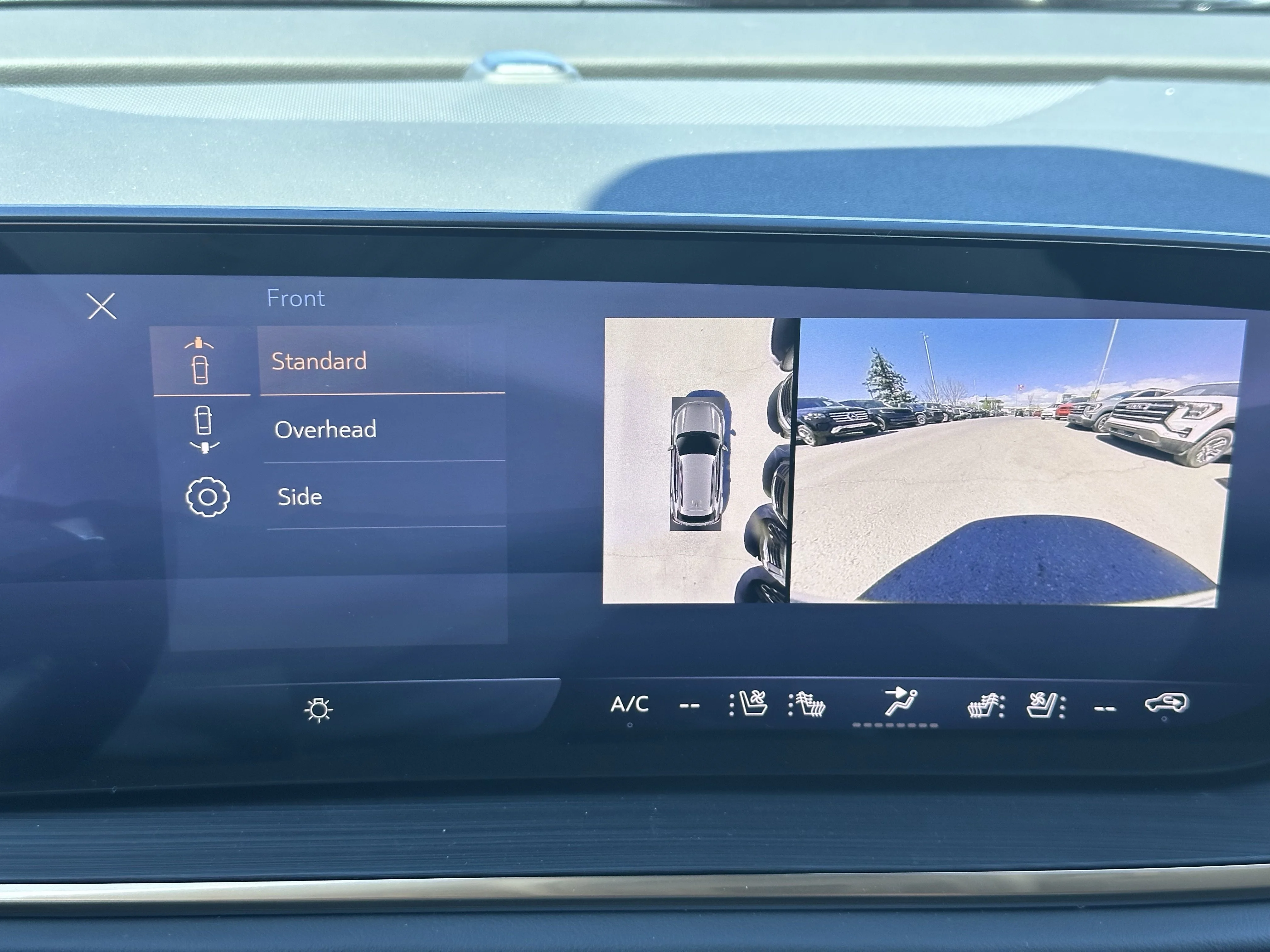 New 2026 Ebony Twilight Metallic Buick Avenir image 15