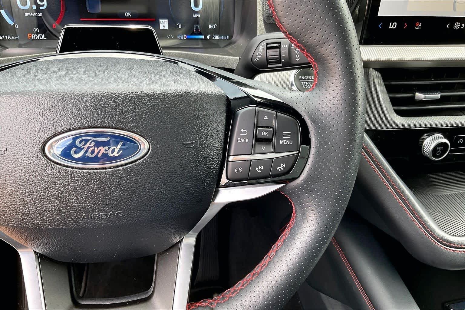Used 2025 Agate Black Ford ST-Line image 46