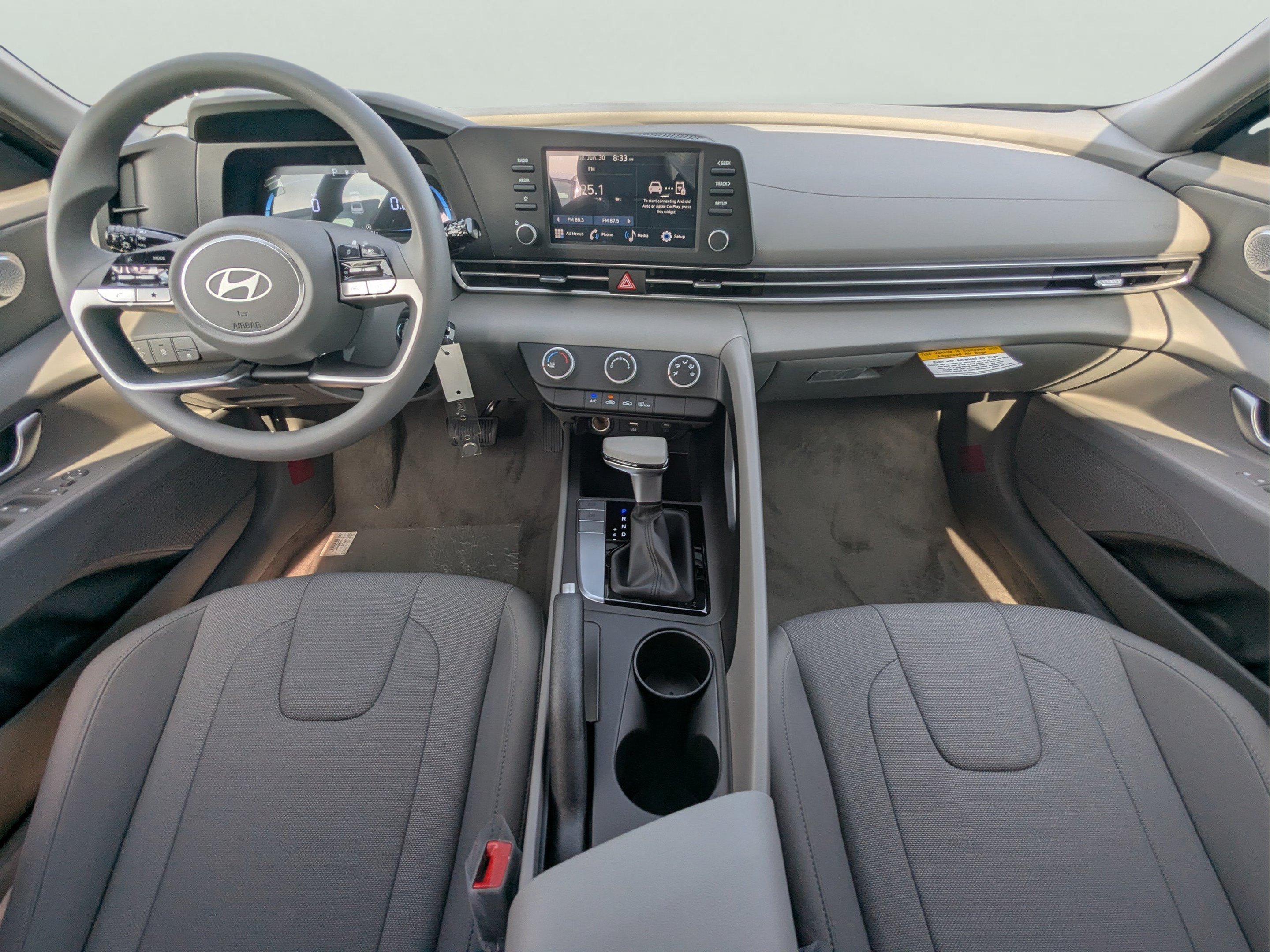 New 2026 Abyss Black Hyundai SE image 16