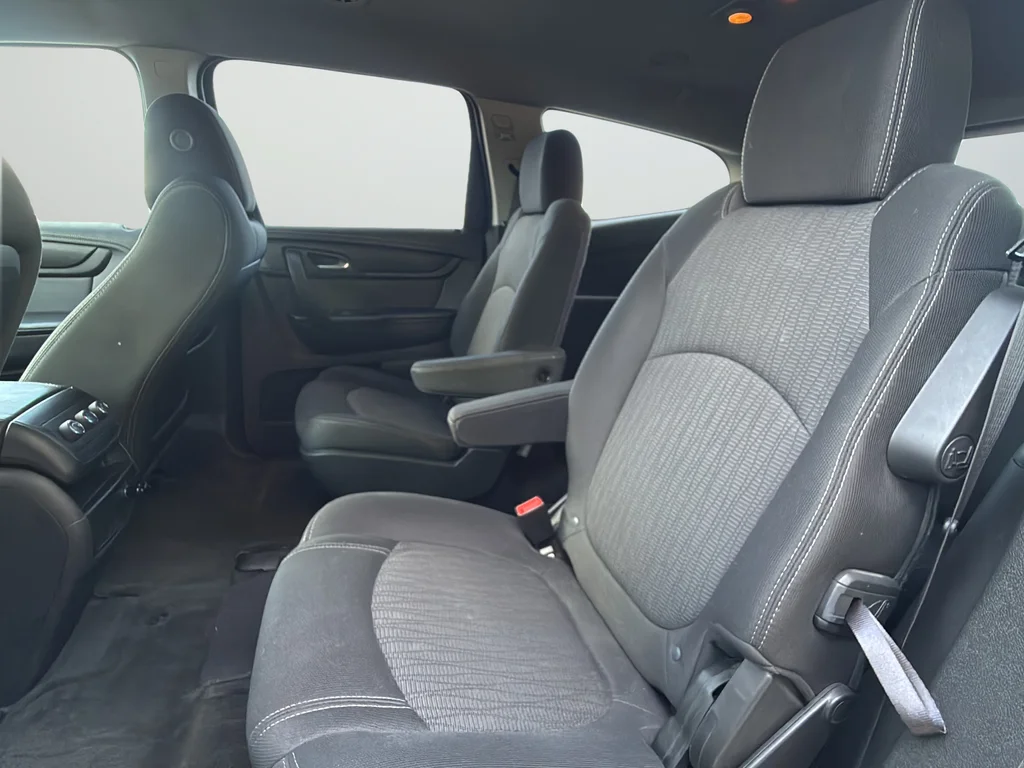 Used 2013 Blue Chevrolet LT image 22