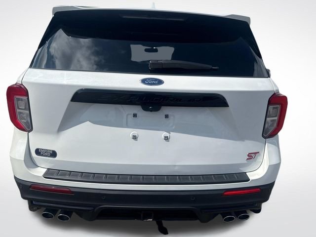 2022 Ford Explorer ST photo 3