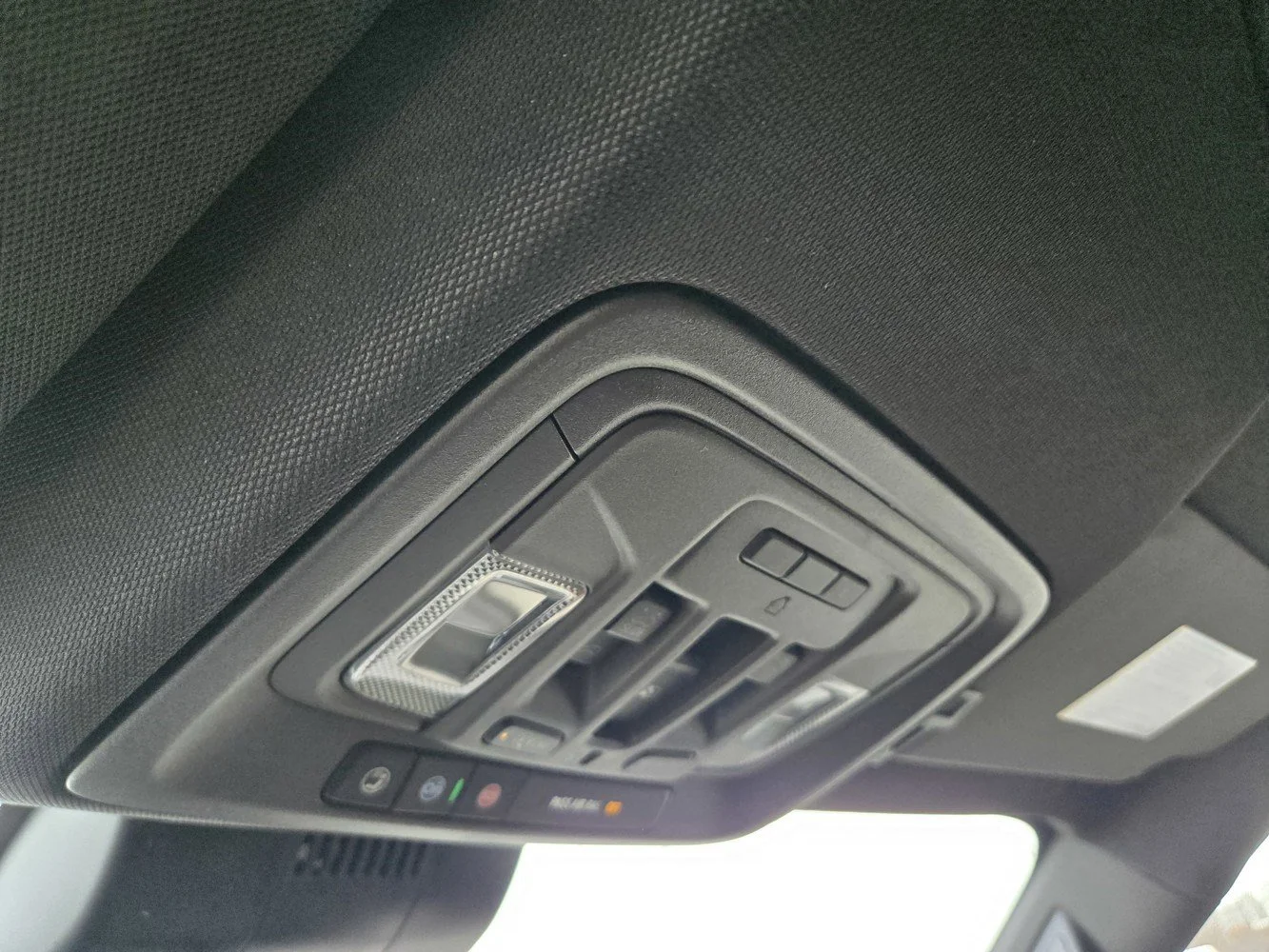 2026 GMC Sierra 1500 Denali - Photo 9