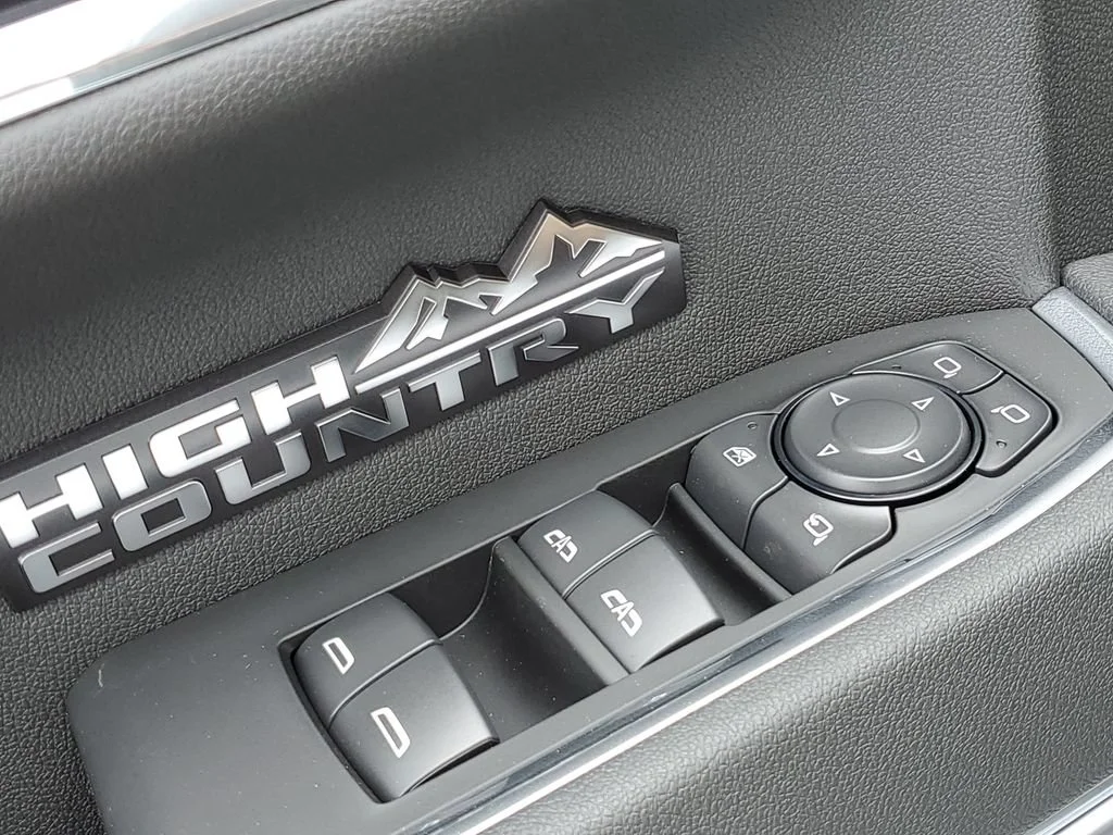 2026 Chevrolet Silverado 1500 High Country - Photo 23
