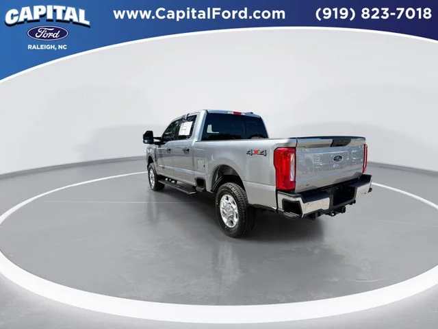 Used 2024 Silver Ford XLT image 6