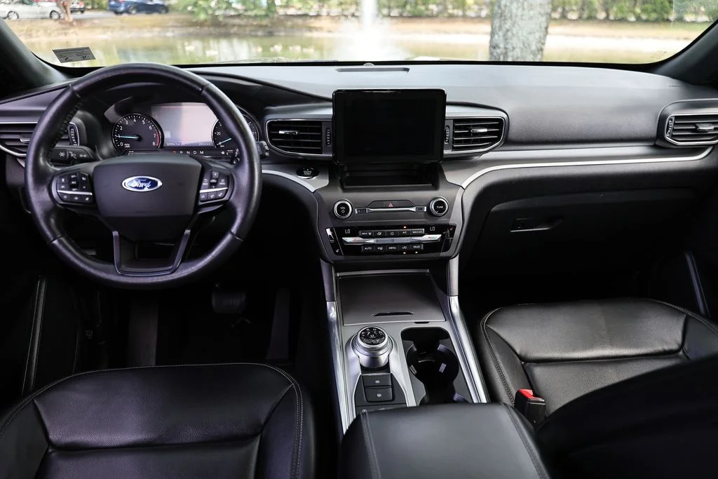 Used 2020 Magnetic Metallic Ford XLT image 26