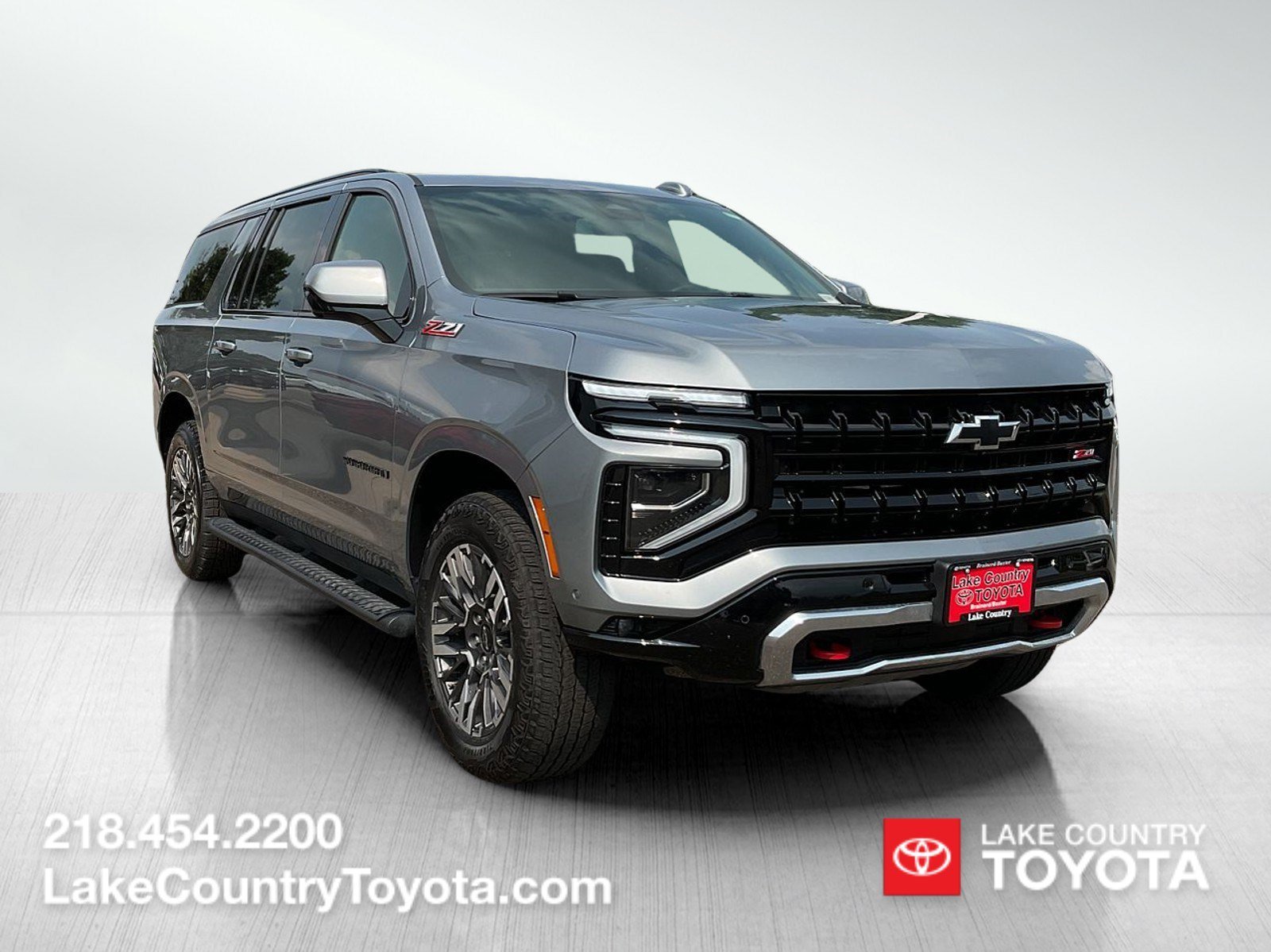 Used 2025 Gray Chevrolet Z71 image 7