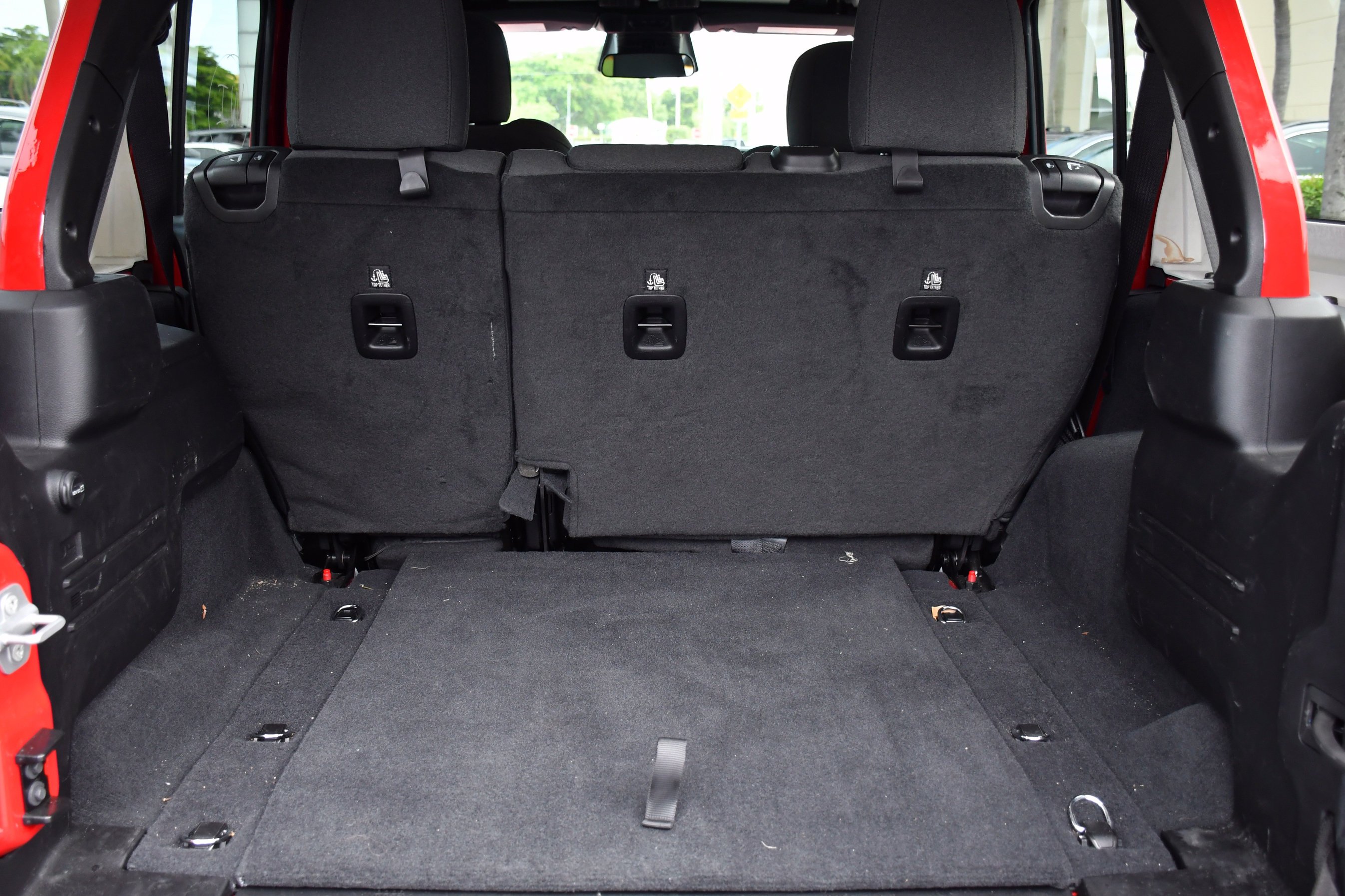 Used 2026 Firecracker Red Clearcoat Jeep Rubicon image 30
