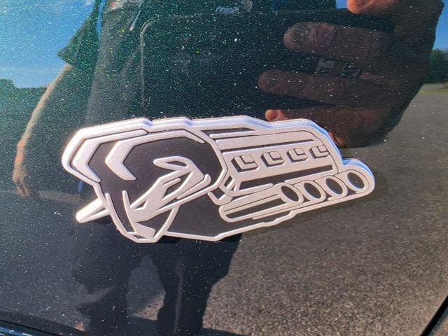 New 2026 Serrano-Green Metallic Exterior Paint RAM BIG HORN image 10