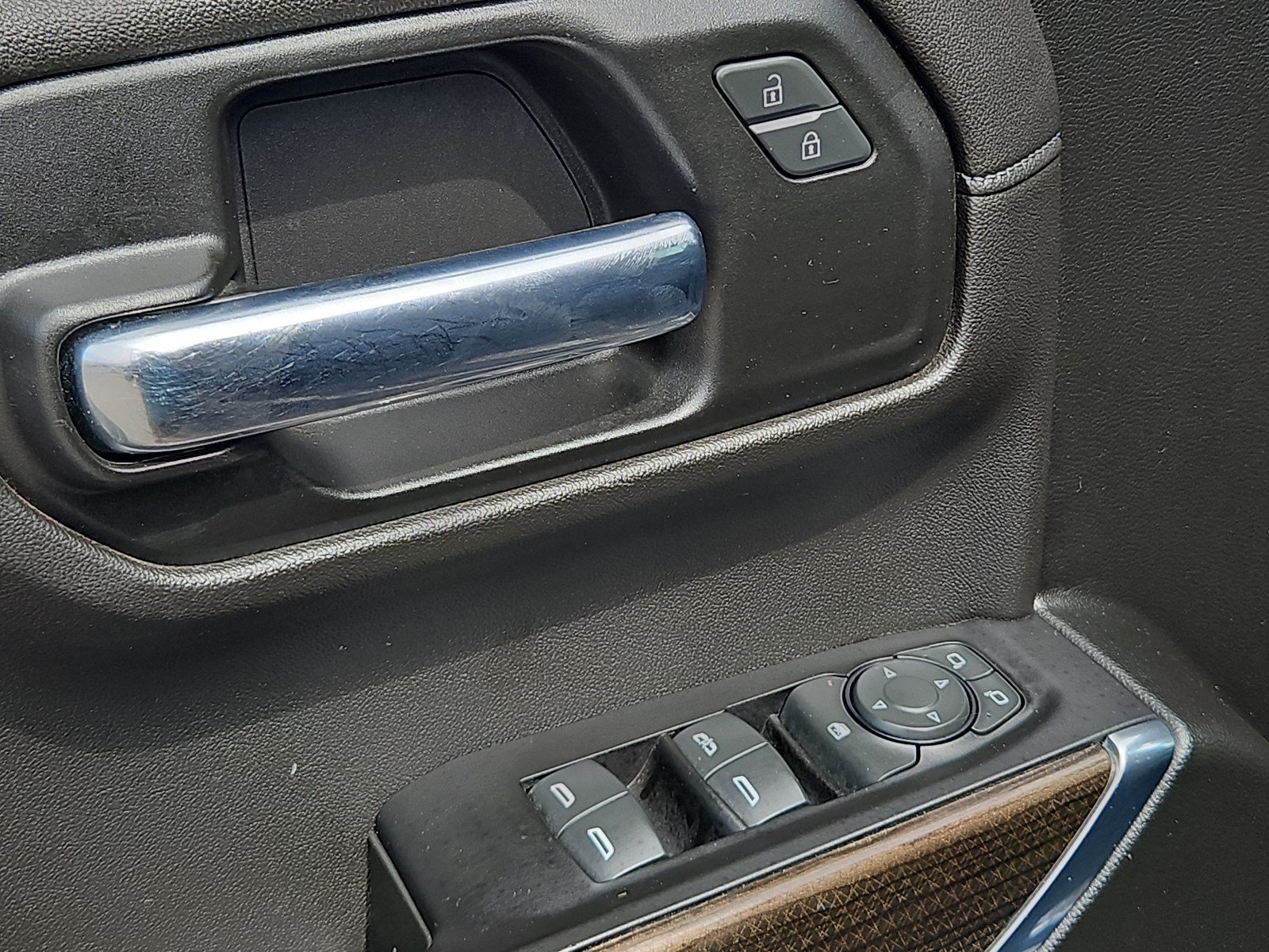 Used 2022 Black Chevrolet LT Trail Boss image 16